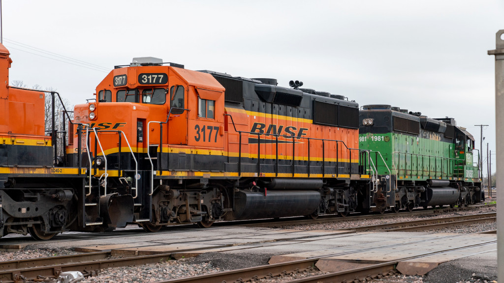 Ex-BN SD40-2 Works Somerville Yard 3